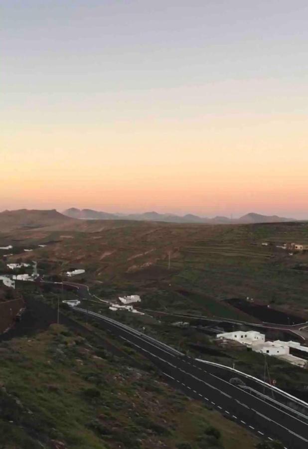 Las Nieves Suites Teguise  Luaran gambar